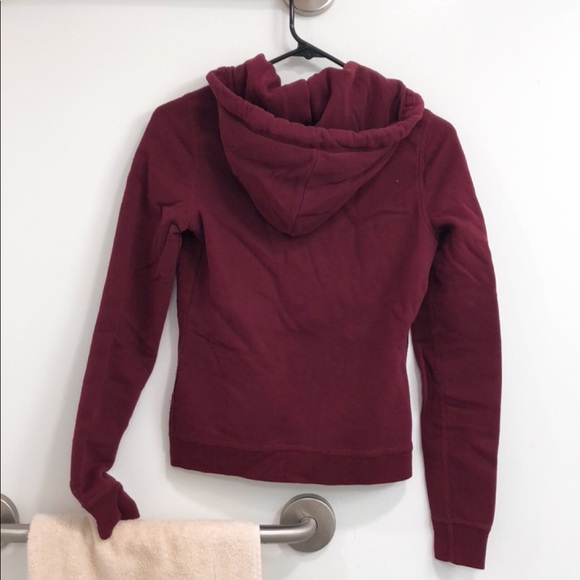 A&F Maroon Hoodie - Picture 2 of 4